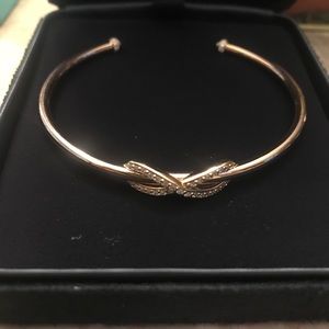 Tiffany & Co Infinity 18K Rose G Diamond Cuff Larg